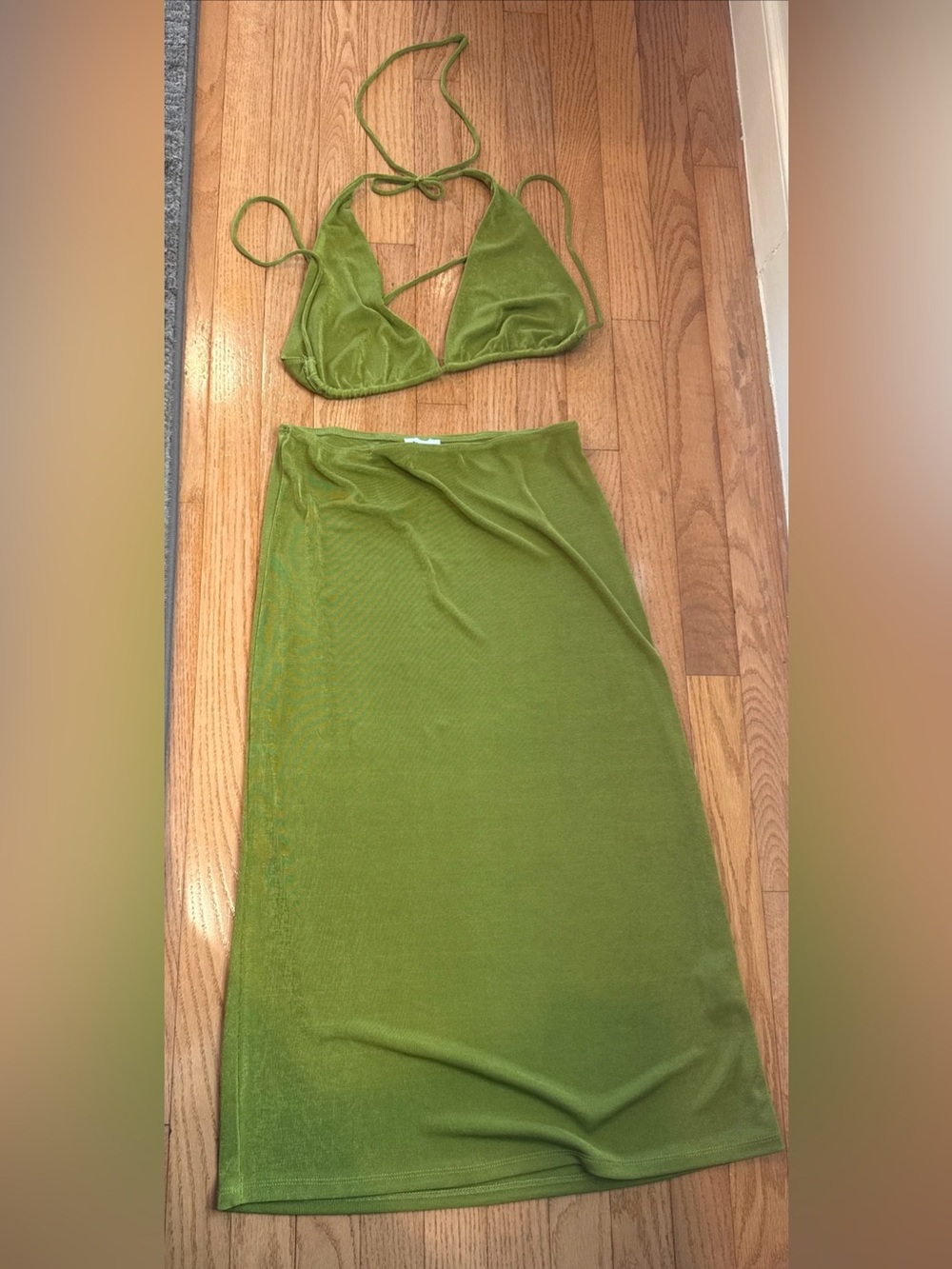 princess polly 2 piece set green size 6 skirt and matching halter top
